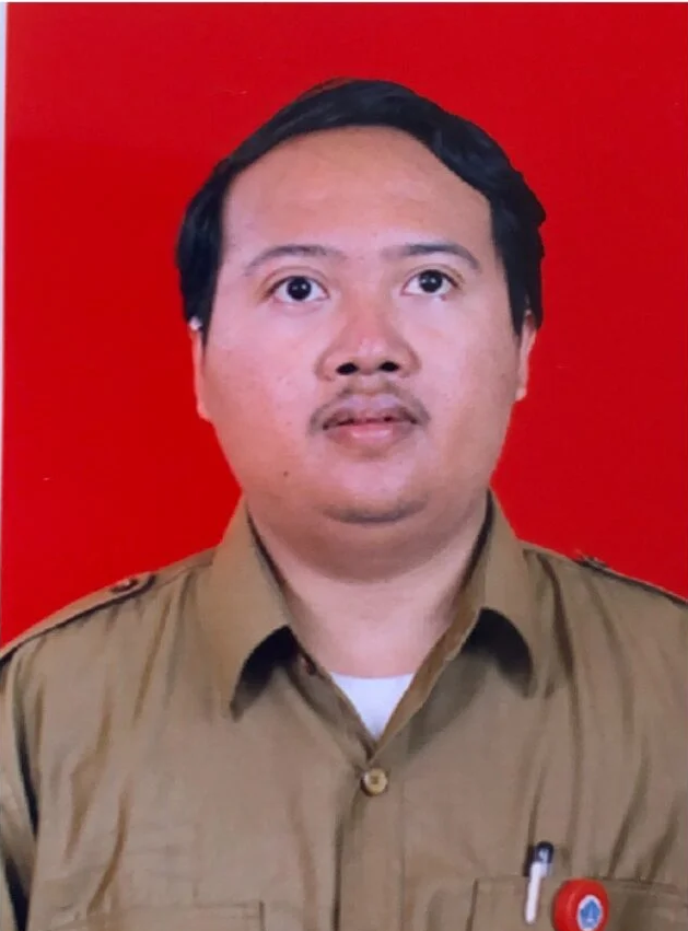 Foto Rizal Hidayat, S.Pd